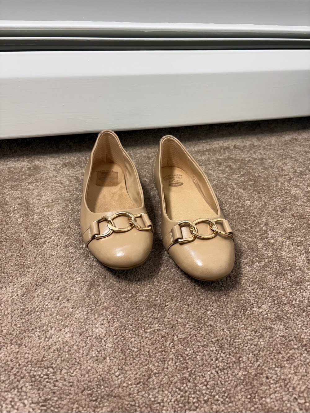 Dr. Scholl's Nude/Beige Ballet Flats with Gold Chain Detail
